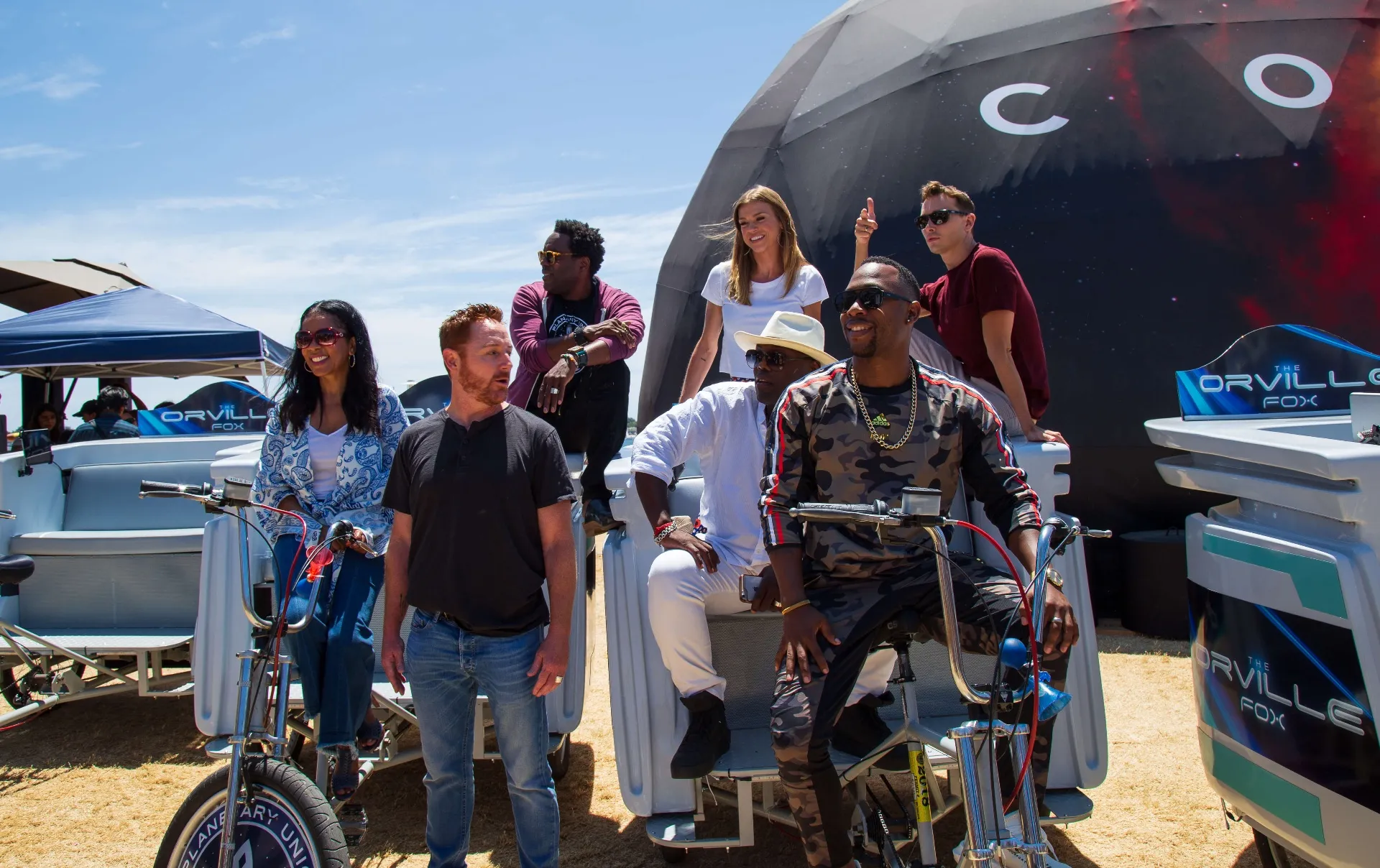 Orville cast group photo with Scott Grimes at COSMOS pedicab activation